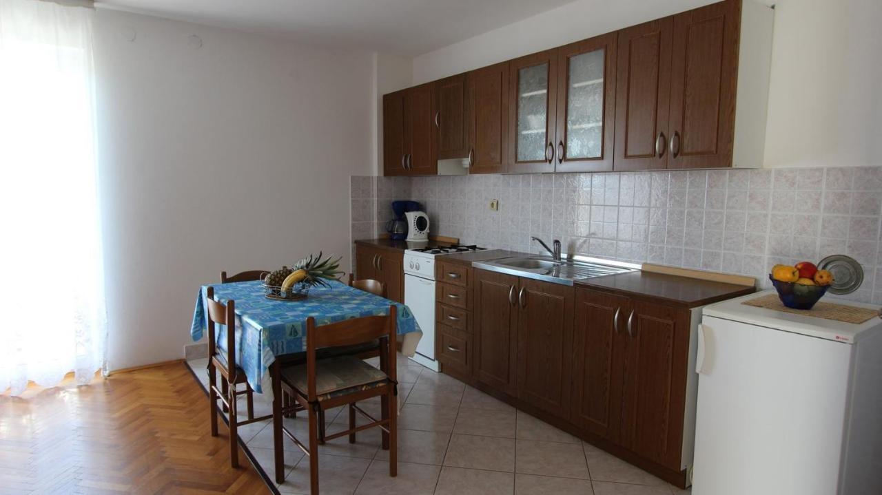 Apartments Ravlic Ana Малинська Екстер'єр фото