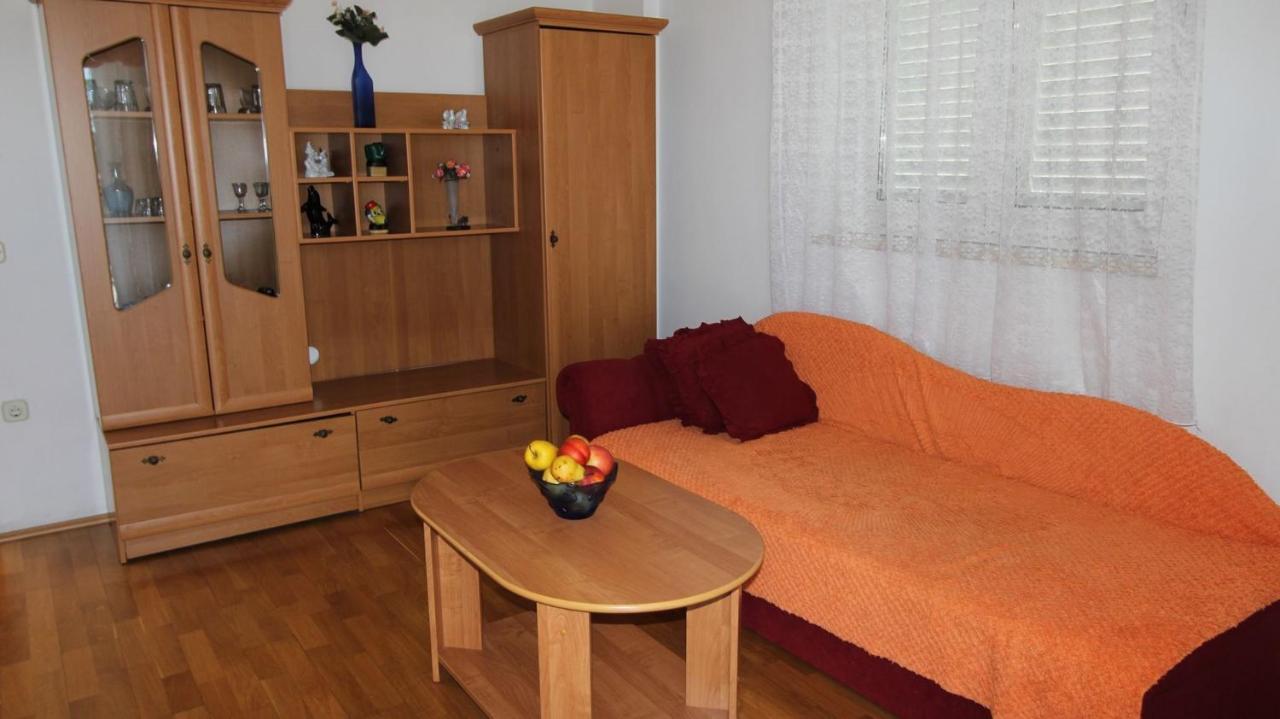 Apartments Ravlic Ana Малинська Екстер'єр фото